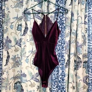 A'GACI Velvet Bodysuit